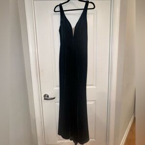 Sophisticated Dark Emerald Green Velvet Maxi Dress